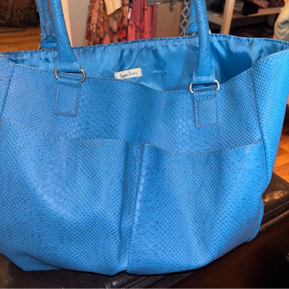 Neiman Marcus Vibrant Blue Textured Tote - Picture 2 of 8
